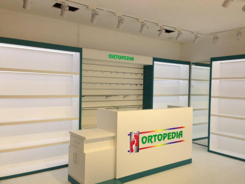 Optik mağazası iç mekan tasarımı